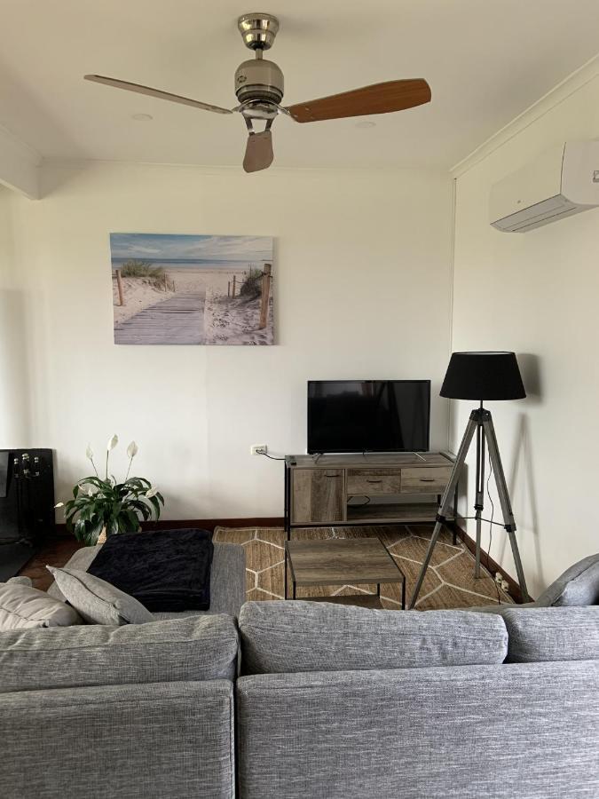 Moana Beach Sunset Holiday Accommodation B エクステリア 写真